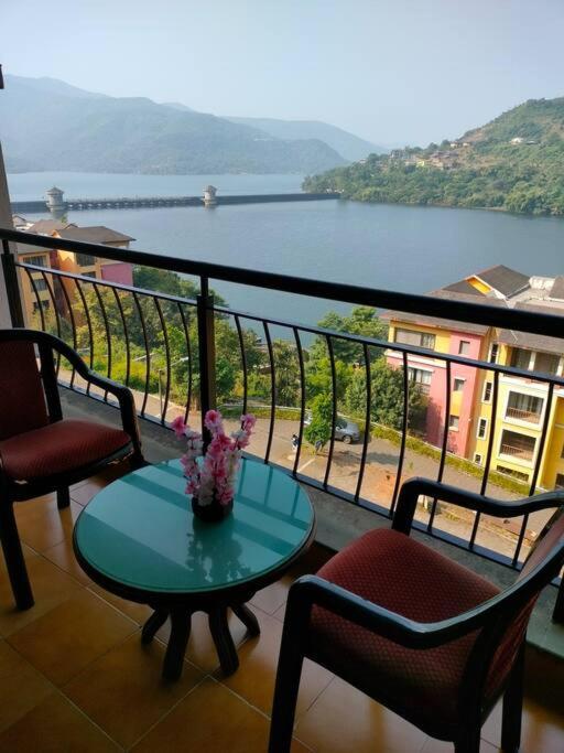 Apartmán Portofino Lavasa Exteriér fotografie